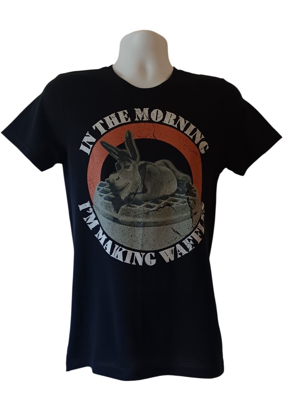 DreamWorks Shrek donkey "In the morning im making waffles" t-shirt men's size S